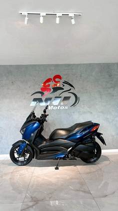 YAMAHA XMAX ABS 